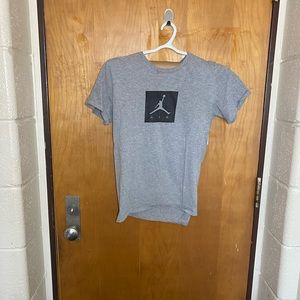 Jordan square logo tee